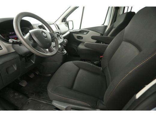 Renault Trafic 1.6 dCi T29 L2H1 | DC | Airco | Trekh. | Navigatie | Cruise | Imperiaal | Parkeersens. ActivLease financial lease