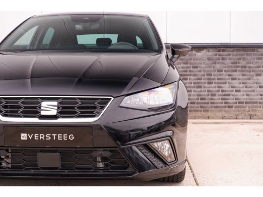 Seat Ibiza 1.0 EcoTSI FR | LED | ACC | Carplay | Camera | PDC | Climate | ActivLease financial lease