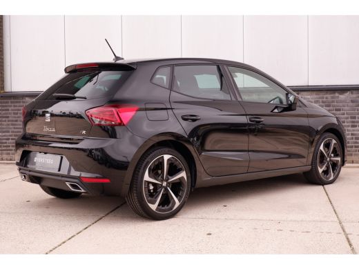 Seat Ibiza 1.0 EcoTSI FR | LED | ACC | Carplay | Camera | PDC | Climate | ActivLease financial lease