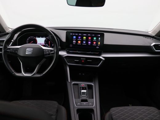 Seat Leon 1.5 eTSI FR Business Intense 150PK DSG Adaptieve Cruise Controle, Parkeersensoren Achter, Stoelve... ActivLease financial lease
