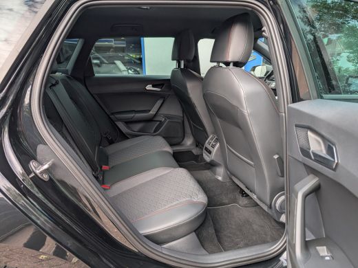 Seat Leon 1.5 TSI FR Business Intense 150pk | Navi | Carplay | Climate | Adap. Cruise | Dodehoek | 1e Eigen... ActivLease financial lease