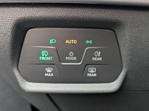 Seat Leon 1.5 TSI FR Business Intense 150pk | Navi | Carplay | Climate | Adap. Cruise | Dodehoek | 1e Eigen... ActivLease financial lease