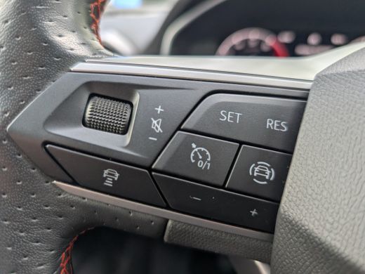 Seat Leon 1.5 TSI FR Business Intense 150pk | Navi | Carplay | Climate | Adap. Cruise | Dodehoek | 1e Eigen... ActivLease financial lease