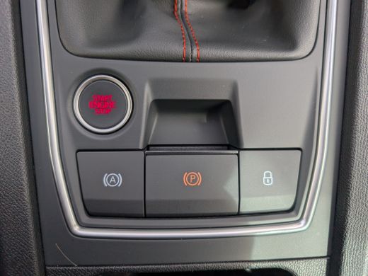 Seat Leon 1.5 TSI FR Business Intense 150pk | Navi | Carplay | Climate | Adap. Cruise | Dodehoek | 1e Eigen... ActivLease financial lease