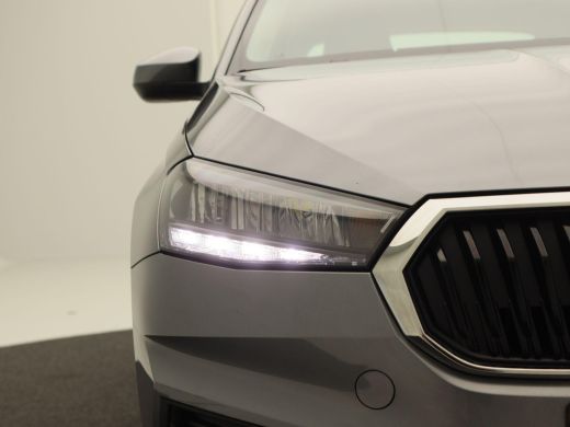 Skoda Fabia 1.0 TSi Active | Airco | Cruise Controle | CarPlay | Multifunctioneel Stuurwiel | Elektrisch Pakk... ActivLease financial lease