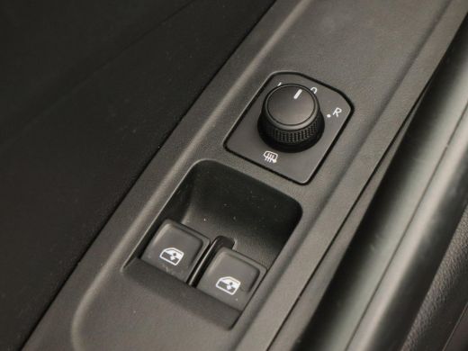 Skoda Fabia 1.0 TSi Active | Airco | Cruise Controle | CarPlay | Multifunctioneel Stuurwiel | Elektrisch Pakk... ActivLease financial lease