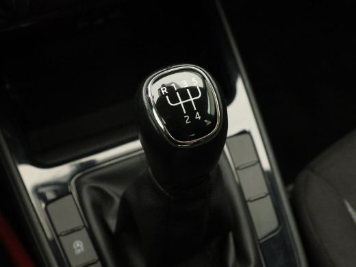 Skoda Fabia 1.0 TSi Active | Airco | Cruise Controle | CarPlay | Multifunctioneel Stuurwiel | Elektrisch Pakk... ActivLease financial lease