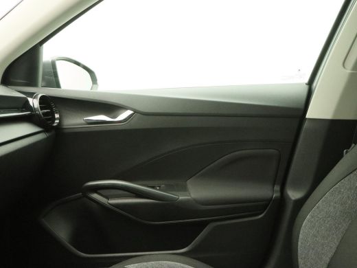 Skoda Fabia 1.0 TSi Active | Airco | Cruise Controle | CarPlay | Multifunctioneel Stuurwiel | Elektrisch Pakk... ActivLease financial lease