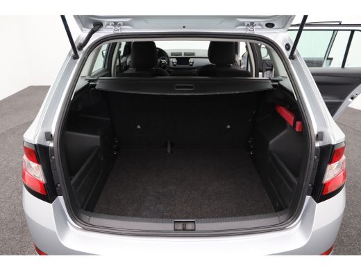 Skoda Fabia Combi 1.0 TSI Active | Achterbank neerklapbaar | Airco | Bestuurdersairbag ActivLease financial lease