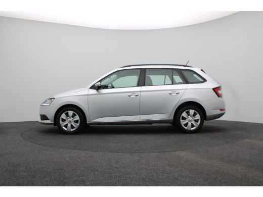 Skoda Fabia Combi 1.0 TSI Active | Achterbank neerklapbaar | Airco | Bestuurdersairbag ActivLease financial lease