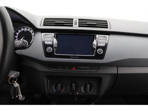 Skoda Fabia Combi 1.0 TSI Active | Achterbank neerklapbaar | Airco | Bestuurdersairbag ActivLease financial lease
