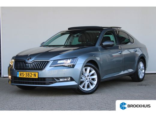 Skoda Superb 1.4 TSI ACT Style Business | Panoramadak | Navi | Alcantara bekleding | Bi-Xenon koplampen | ACC Skoda Superb 1.4 TSI ACT Style Business | Panoramadak | Navi | Alcantara bekleding | Bi-Xenon koplampen | ACC
