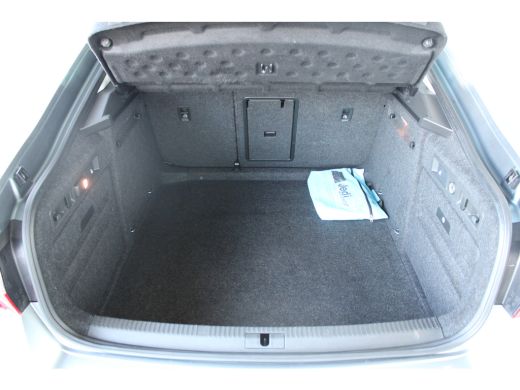 Skoda Superb 1.4 TSI ACT Style Business | Panoramadak | Navi | Alcantara bekleding | Bi-Xenon koplampen | ACC ActivLease financial lease