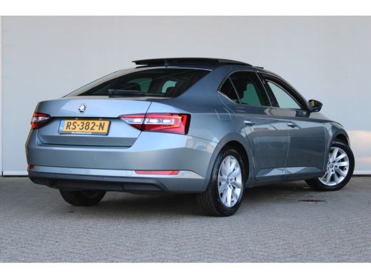 Skoda Superb 1.4 TSI ACT Style Business | Panoramadak | Navi | Alcantara bekleding | Bi-Xenon koplampen | ACC ActivLease financial lease