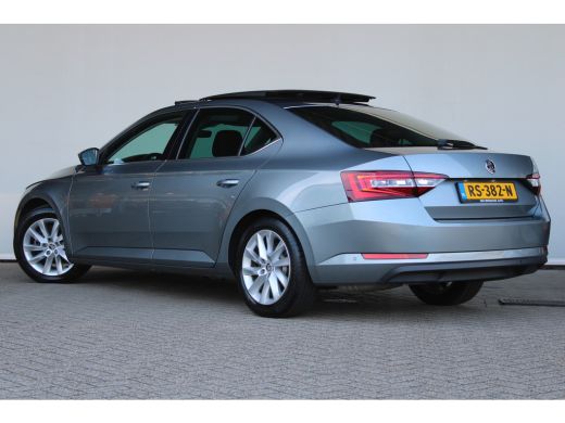 Skoda Superb 1.4 TSI ACT Style Business | Panoramadak | Navi | Alcantara bekleding | Bi-Xenon koplampen | ACC ActivLease financial lease