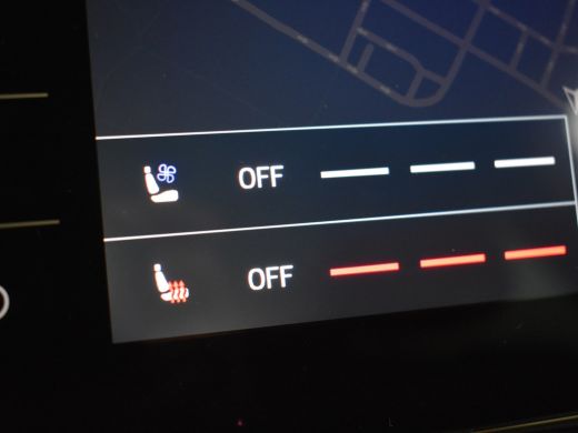 Skoda Superb Combi Laurin & Klement 218pk | Trekhaak | Dodehoekdetectie | Canton audiosysteem | Lederen bekled... ActivLease financial lease