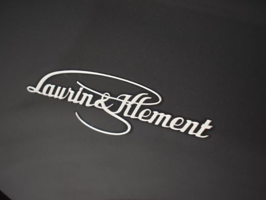 Skoda Superb Combi Laurin & Klement 218pk | Trekhaak | Dodehoekdetectie | Canton audiosysteem | Lederen bekled... ActivLease financial lease