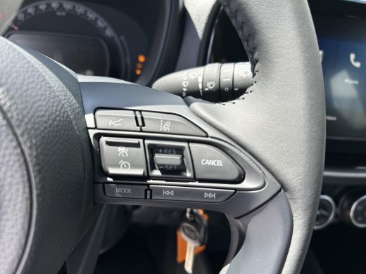 Toyota Aygo 1.0 VVT-i MT Play ActivLease financial lease