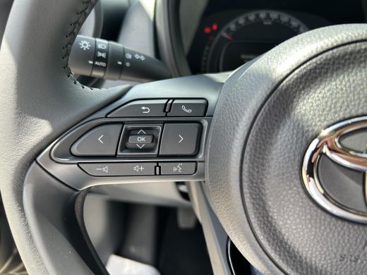 Toyota Aygo 1.0 VVT-i MT Play ActivLease financial lease