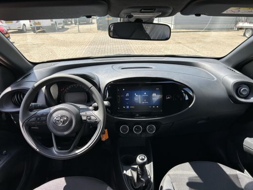 Toyota Aygo 1.0 VVT-i MT Play ActivLease financial lease