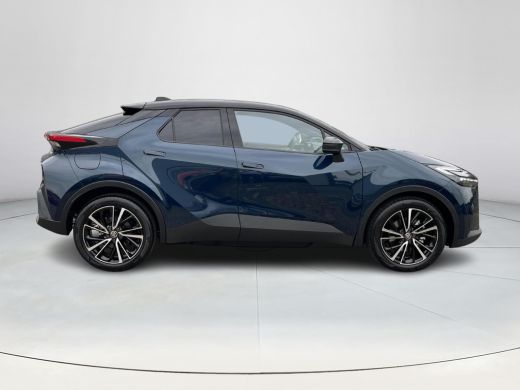 Toyota C-HR 2.0 Plug-in Hybrid 220 Executive ActivLease financial lease