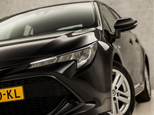 Toyota Corolla 1.8 Hybrid Sport Automaat (APPLE CARPLAY, GROOT NAVI, CAMERA, ADAPTIVE CRUISE, SPORTSTOELEN, KEYL... ActivLease financial lease