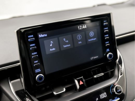 Toyota Corolla 1.8 Hybrid Sport Automaat (APPLE CARPLAY, GROOT NAVI, CAMERA, ADAPTIVE CRUISE, SPORTSTOELEN, KEYL... ActivLease financial lease