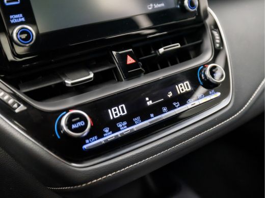 Toyota Corolla 1.8 Hybrid Sport Automaat (APPLE CARPLAY, GROOT NAVI, CAMERA, ADAPTIVE CRUISE, SPORTSTOELEN, KEYL... ActivLease financial lease