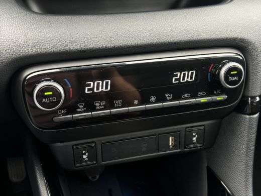 Toyota Yaris 1.5 Hybrid Executive Sport | Navi | JBL Audio | Camera | HUD ActivLease financial lease