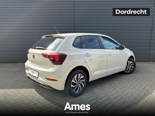 Volkswagen Polo Life Edition 1.0 TSI 70 kW / 95 PK Hatchback 5 versn. Hand incl. €4000,- inruilpremie | uit voorr... ActivLease financial lease