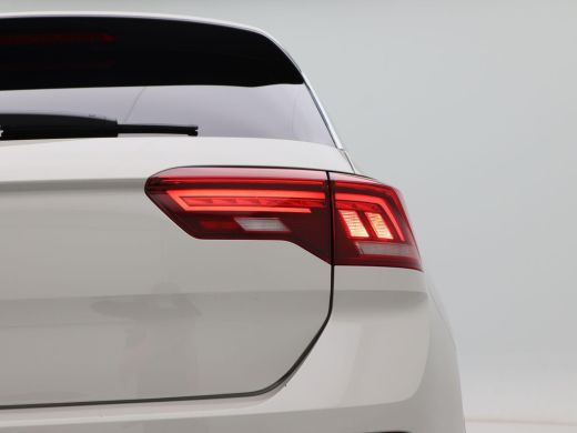 Volkswagen T-Roc 1.0 TSi 110 Pk Life Business | Navigatie | LED | 16 Inch | Camera | Stoelverwarming | Parkeersens... ActivLease financial lease