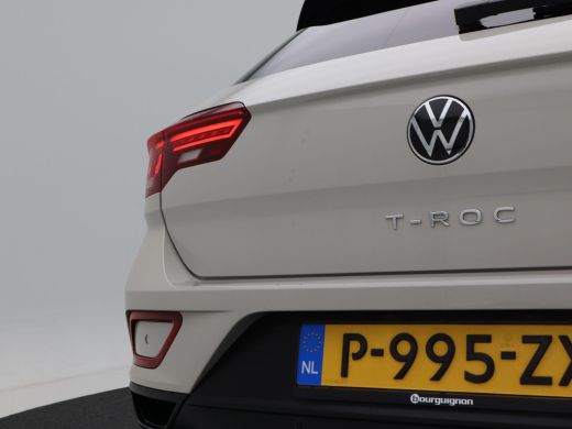 Volkswagen T-Roc 1.0 TSi 110 Pk Life Business | Navigatie | LED | 16 Inch | Camera | Stoelverwarming | Parkeersens... ActivLease financial lease