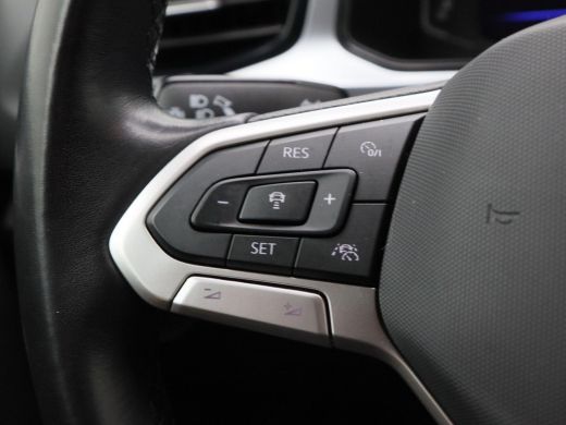 Volkswagen T-Roc 1.0 TSi 110 Pk Life Business | Navigatie | LED | 16 Inch | Camera | Stoelverwarming | Parkeersens... ActivLease financial lease