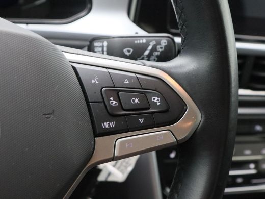 Volkswagen T-Roc 1.0 TSi 110 Pk Life Business | Navigatie | LED | 16 Inch | Camera | Stoelverwarming | Parkeersens... ActivLease financial lease