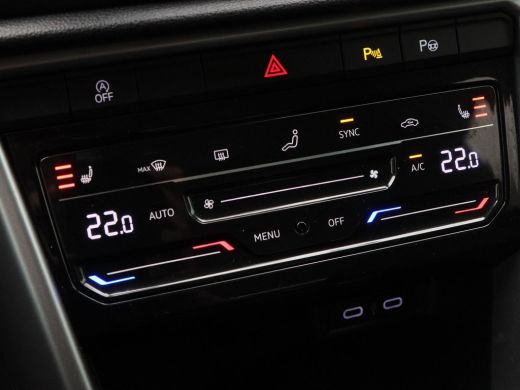 Volkswagen T-Roc 1.0 TSi 110 Pk Life Business | Navigatie | LED | 16 Inch | Camera | Stoelverwarming | Parkeersens... ActivLease financial lease