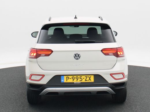 Volkswagen T-Roc 1.0 TSi 110 Pk Life Business | Navigatie | LED | 16 Inch | Camera | Stoelverwarming | Parkeersens... ActivLease financial lease