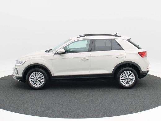 Volkswagen T-Roc 1.0 TSi 110 Pk Life Business | Navigatie | LED | 16 Inch | Camera | Stoelverwarming | Parkeersens... ActivLease financial lease