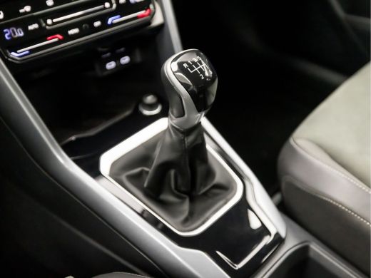 Volkswagen T-Roc 1.0 TSI Sport (VIRTUAL COCKPIT, APPLE CARPLAY, ALCANTARA, LED KOPLAMPEN, SPORTSTOELEN, MASSAGE, C... ActivLease financial lease