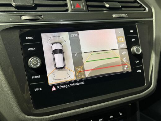 Volkswagen Tiguan 1.4 TSI eHybrid 245pk|R-Line|Black|Panodak|Trekhaak|360|IQ Led koplampen|Carplay|Sfeer verlichtin... ActivLease financial lease