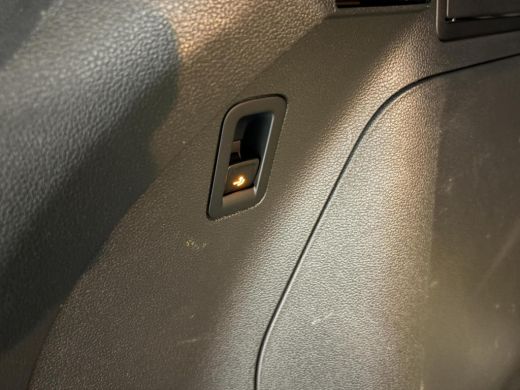 Volkswagen Tiguan 1.4 TSI eHybrid 245pk|R-Line|Black|Panodak|Trekhaak|360|IQ Led koplampen|Carplay|Sfeer verlichtin... ActivLease financial lease