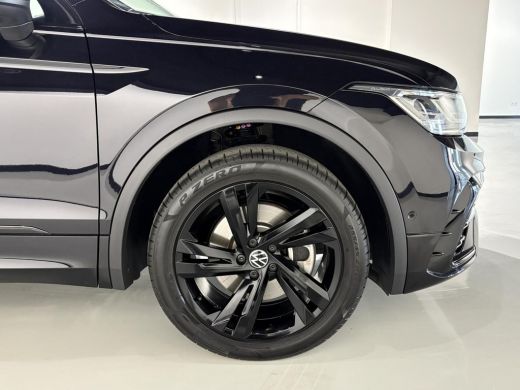 Volkswagen Tiguan 1.4 TSI eHybrid 245pk|R-Line|Black|Panodak|Trekhaak|360|IQ Led koplampen|Carplay|Sfeer verlichtin... ActivLease financial lease