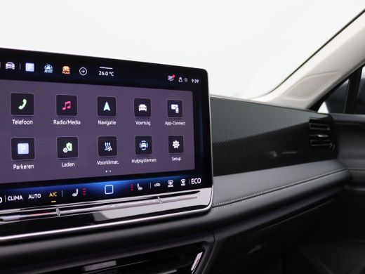 Volkswagen Tiguan 1.5 eHybrid Life Edition 204PK DSG Pano-Schuifdak, Adaptieve Cruise Controle, Achteruitrijcamera,... ActivLease financial lease