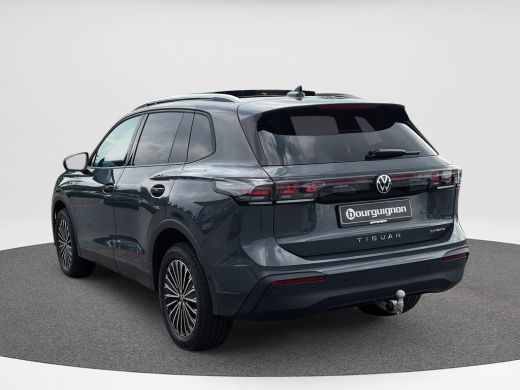 Volkswagen Tiguan 1.5 eHybrid Life Edition | Pano Dak | Trekhaak | | PHEV | 204Pk | 18 Inch | DCC | ActivLease financial lease