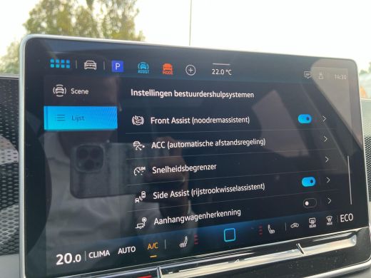 Volkswagen Tiguan 1.5 eHybrid Life Edition | Pano Dak | Trekhaak | | PHEV | 204Pk | 18 Inch | DCC | ActivLease financial lease