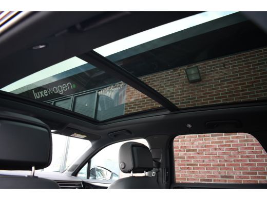 Volkswagen Touareg R 3.0 TSi eHybrid 4M Pano Trekh ACC Luchtvering Stuurverw ActivLease financial lease
