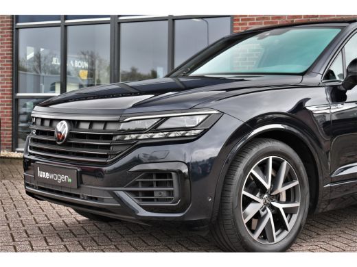 Volkswagen Touareg R 3.0 TSi eHybrid 4M Pano Trekh ACC Luchtvering Stuurverw ActivLease financial lease