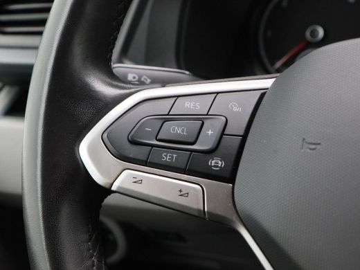 Volkswagen Transporter 2.0 TDi 150 Pk L2H1 | Navigatie | Trekhaak | Parkeersensoren | CarPlay | Airco | Cruise Controle ... ActivLease financial lease