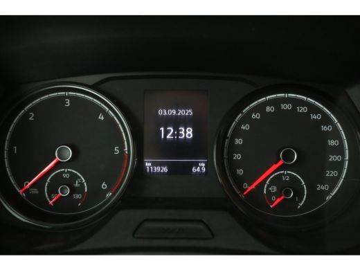 Volkswagen Transporter 2.0 TDI L2H1 | 150PK | Automaat | Airco | Camera | Carplay | Cruise | 3-Zits | Trekhaak | Schuifd... ActivLease financial lease