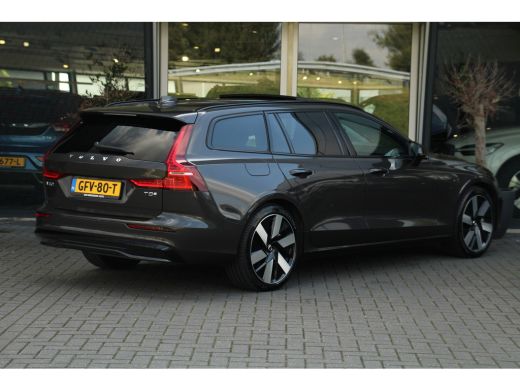 Volvo  V60 2.0 T8 Plug-in hybrid AWD Ultra Dark | Head-Up | Panoramadak | Harman Kardon | Trekhaak | Leder |... ActivLease financial lease