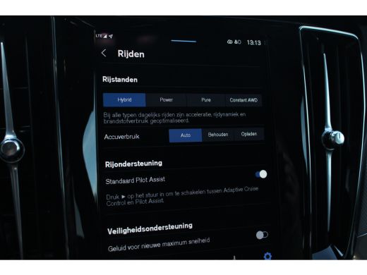 Volvo  V60 2.0 T8 Plug-in hybrid AWD Ultra Dark | Head-Up | Panoramadak | Harman Kardon | Trekhaak | Leder |... ActivLease financial lease